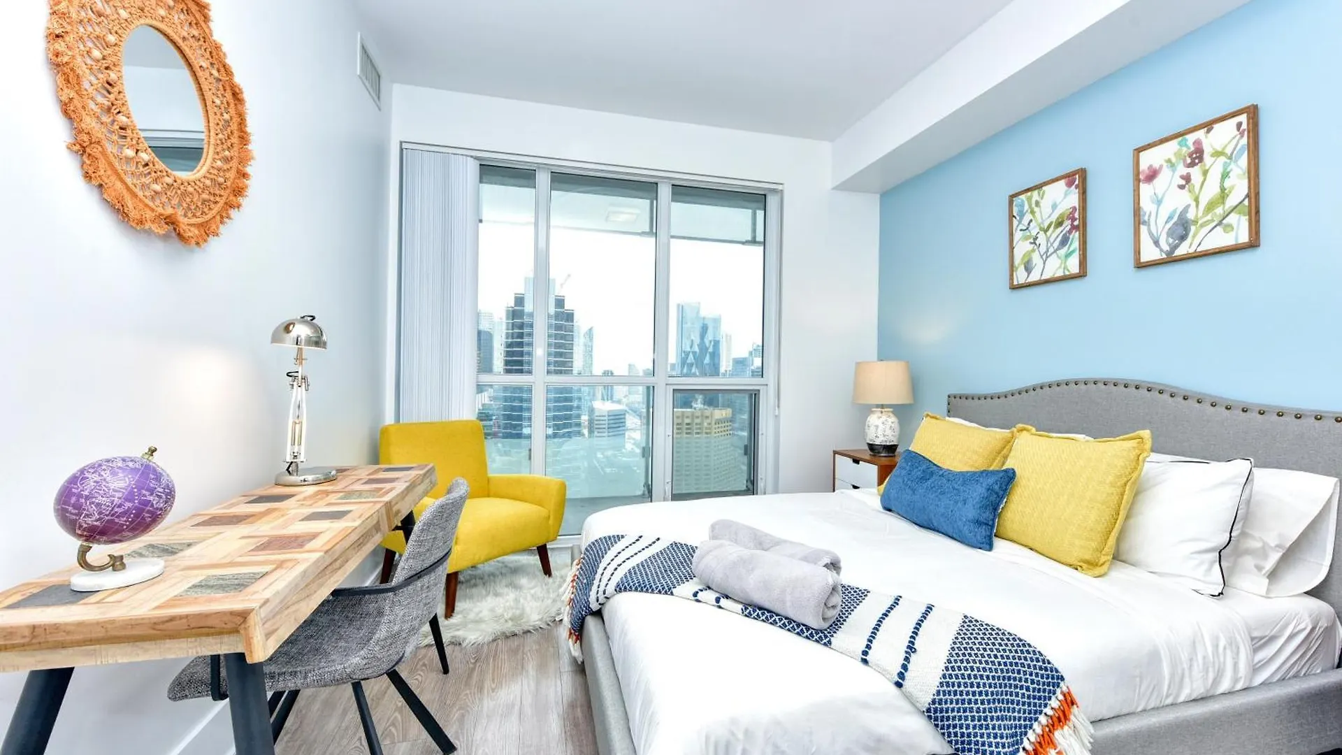 Cozy 2Br Condo With Cn Tower View Toronto Appartement